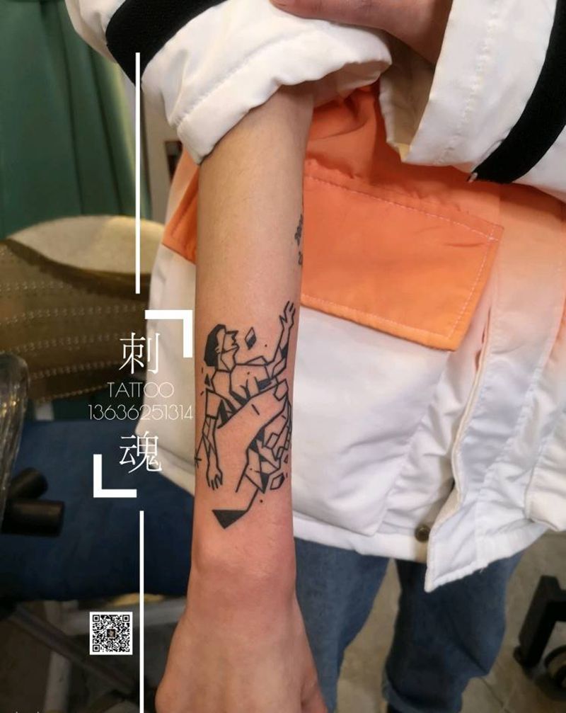 刺魂作品集纹身图片_手臂新传统纹身图案