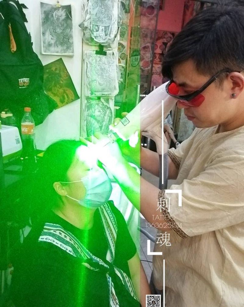 激光祛除旧纹身纹身图片_颈部纹身图案