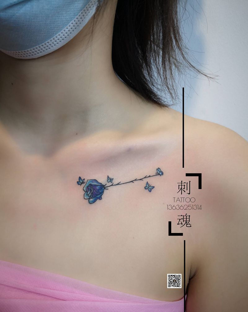 迷你小花纹身图片_胸部水彩几何纹身图案