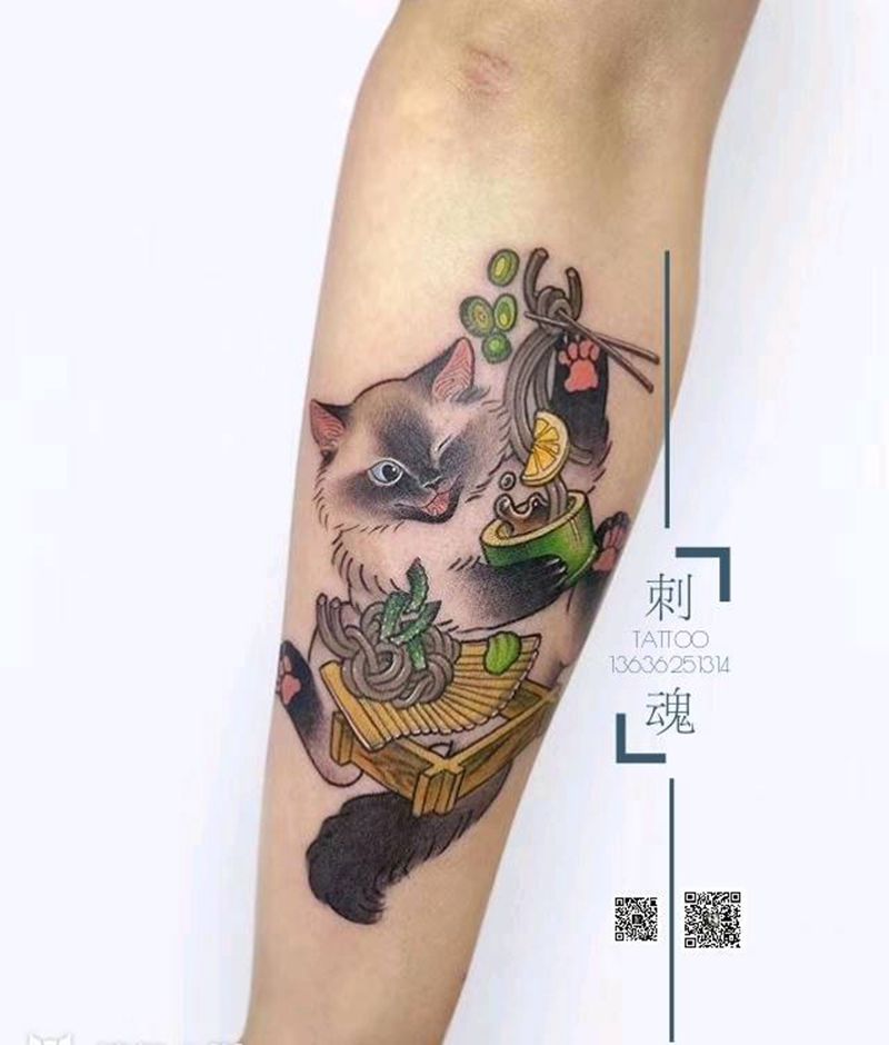 小猫咪纹身图片_手臂Old School纹身图案