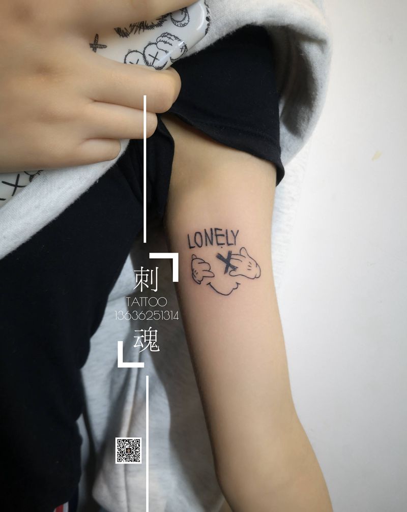 迷你小清新纹身图片_手臂几何纹身图案