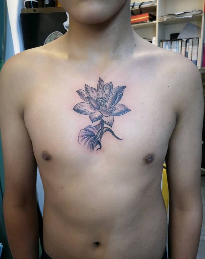 莲花纹身图片_胸部水墨纹身图案