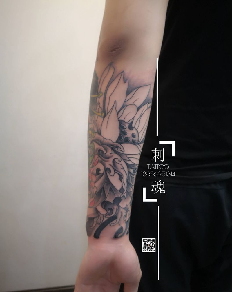 包小臂 包小腿纹身图片_手臂新传统纹身图案
