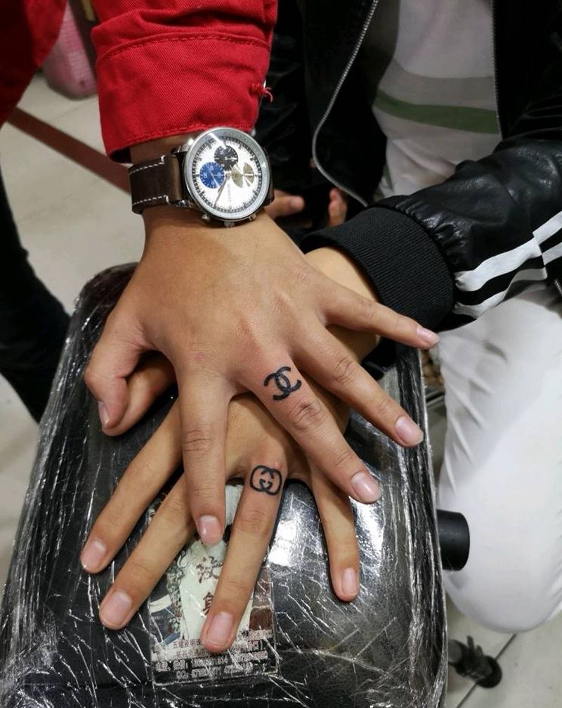 小标志纹身图片