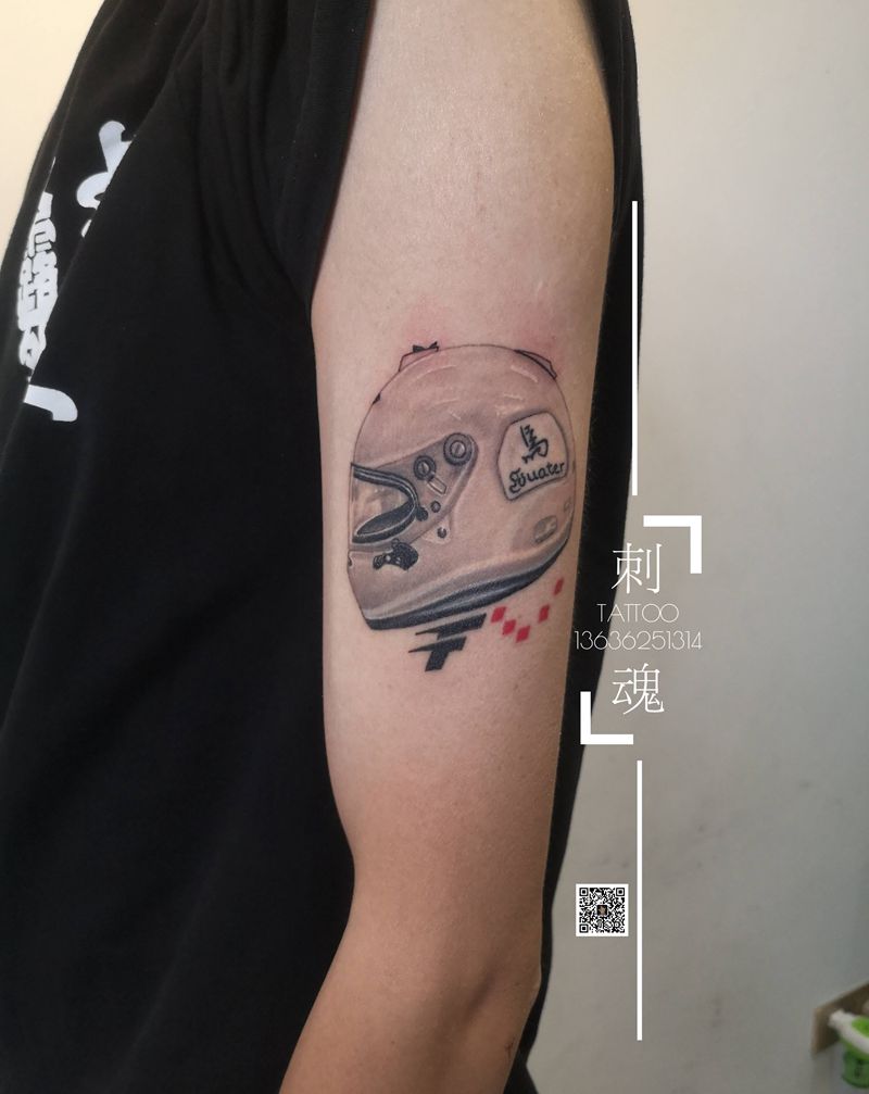 机车头盔纹身图片_手臂欧美写实纹身图案