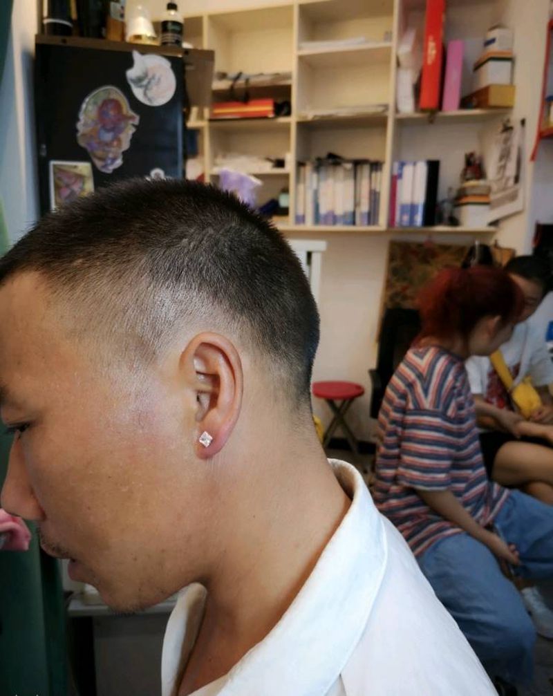 花絮纹身图片_手臂新传统纹身图案