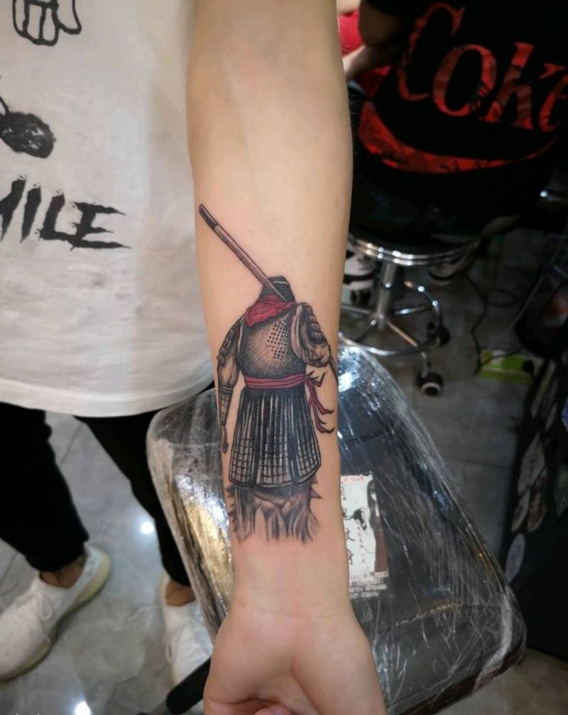 至尊宝盖图纹身图片_手臂新传统纹身图案