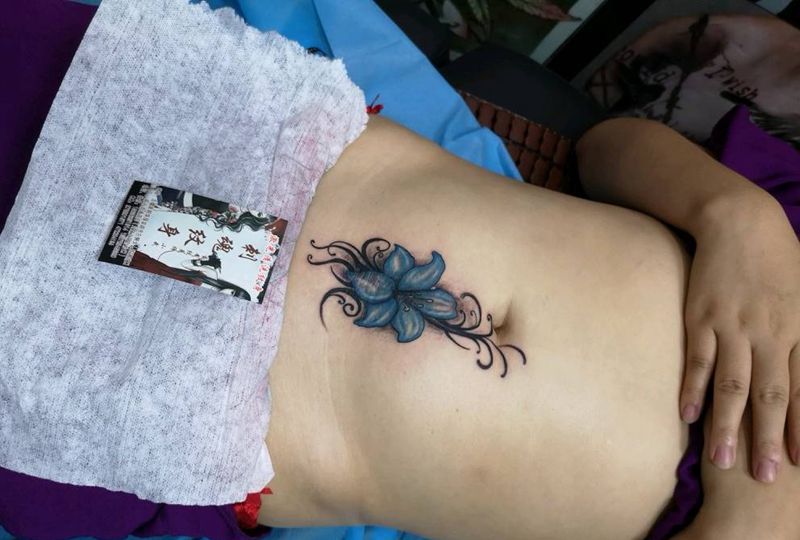 遮盖刨腹产疤痕纹身图片