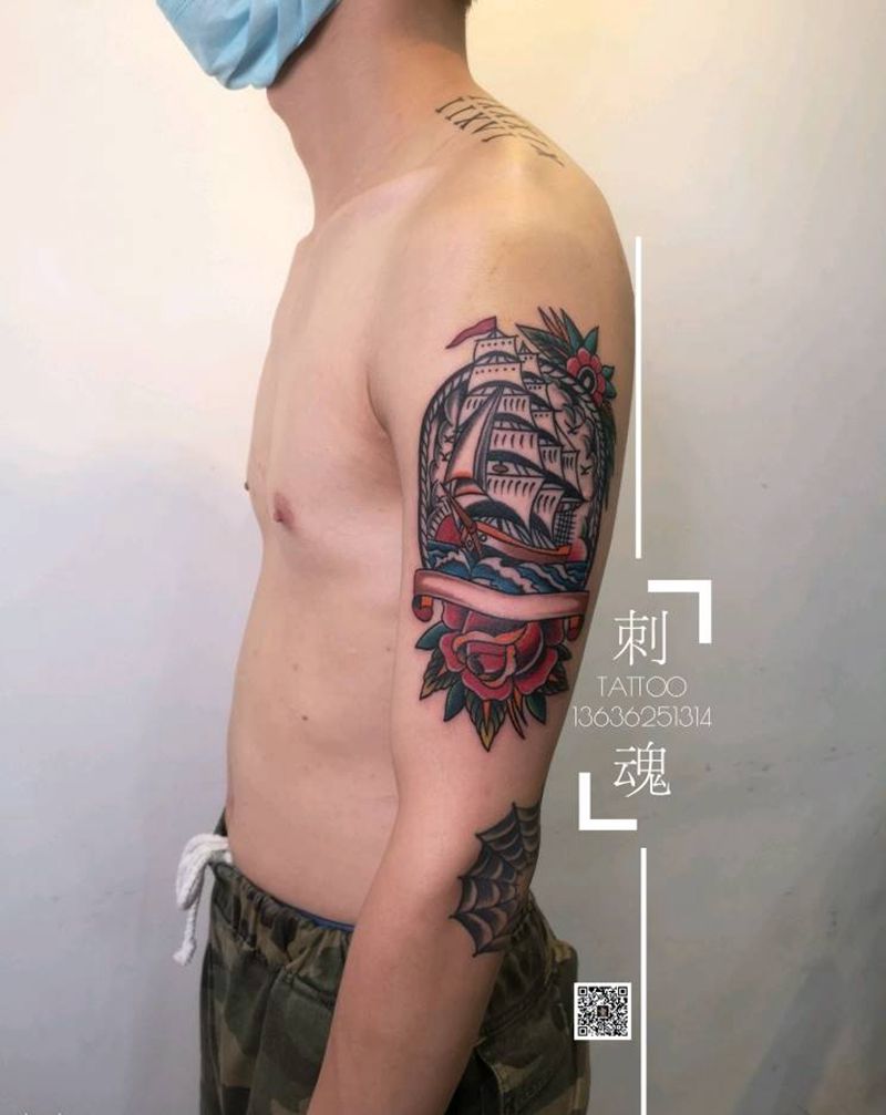 帆船思古图纹身图片_手臂Old School纹身图案