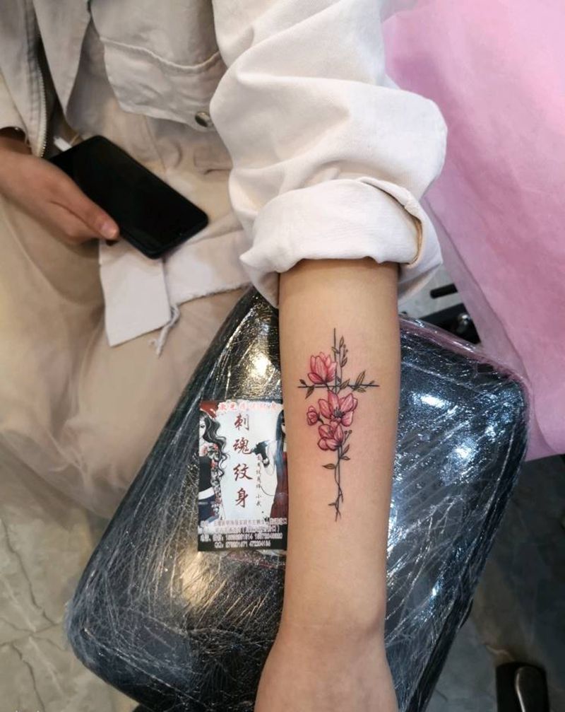 小清新碎花纹身图片_手臂水彩几何纹身图案