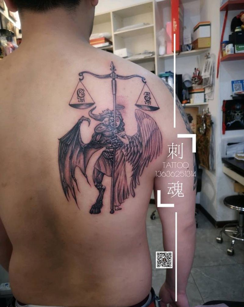 刺魂纹身作品集纹身图片_手臂老传统纹身图案