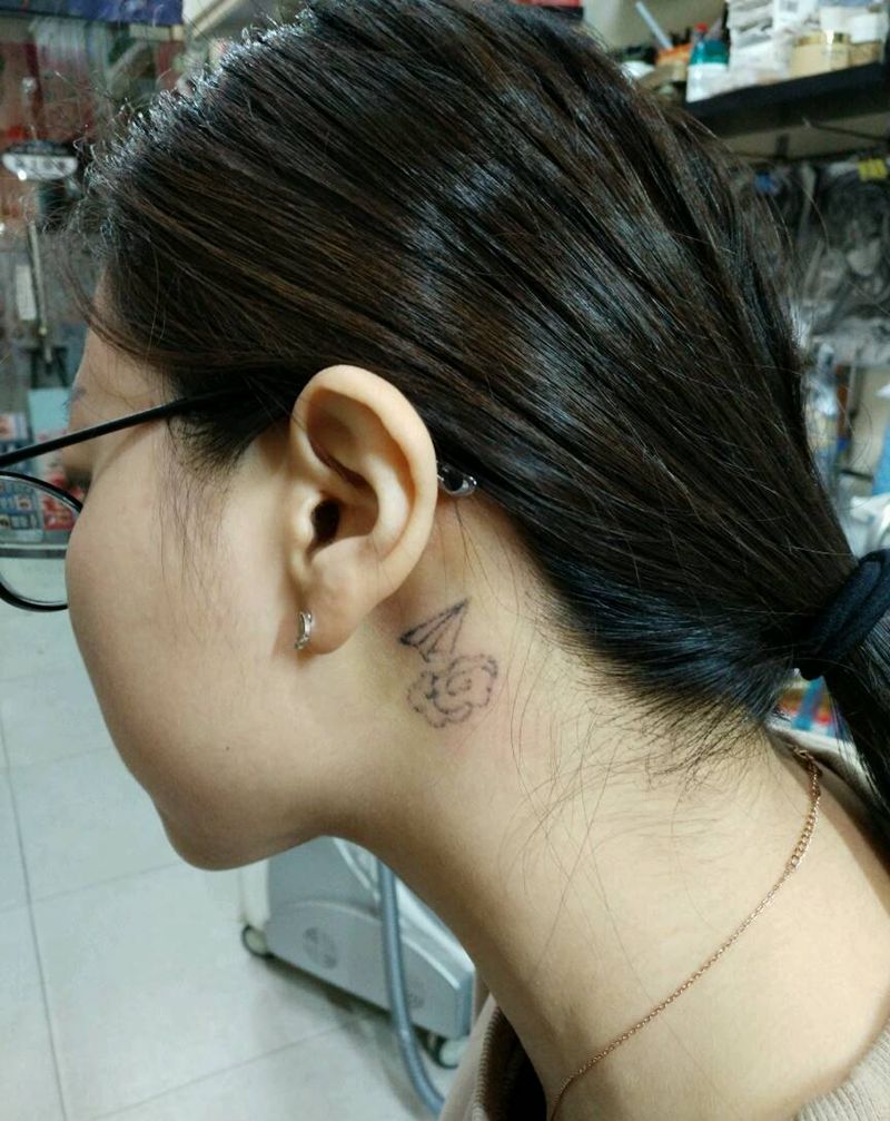 旧纹身清洗纹身图片_颈部传统字符图腾原创花絮生活成品纹身图案