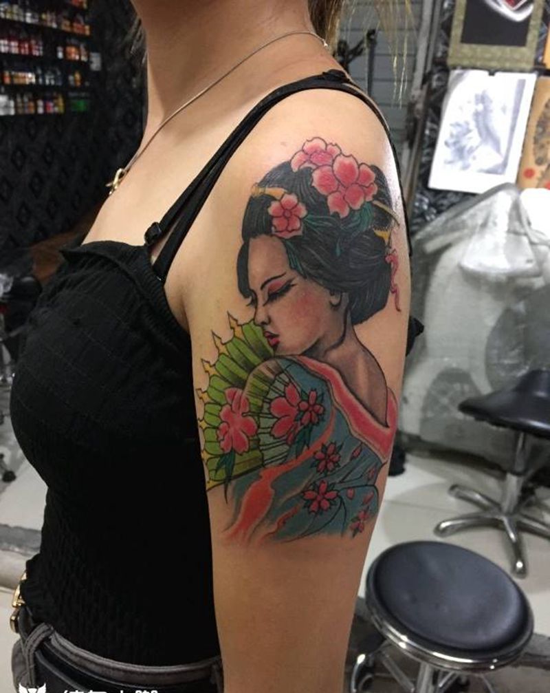 回顾19年作品集纹身图片_胸部纹身图案