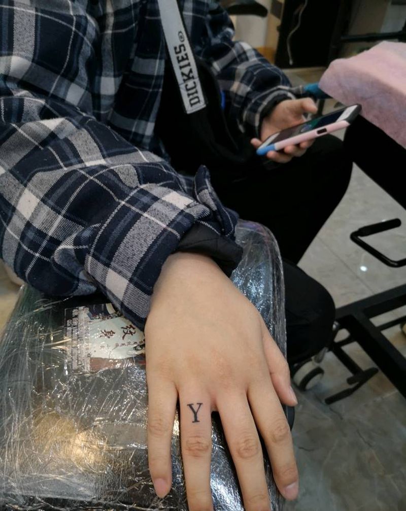 小清新纹身图片_手部小清新纹身图案