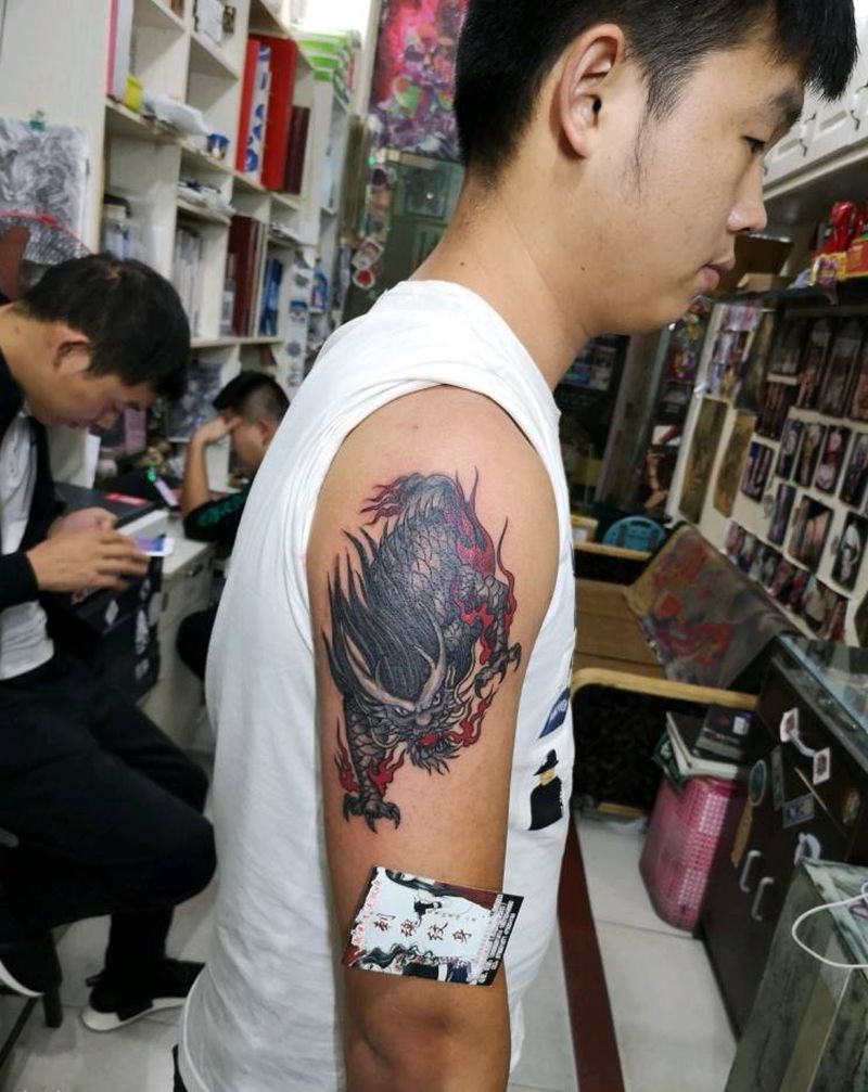 修图，添加纹身图片