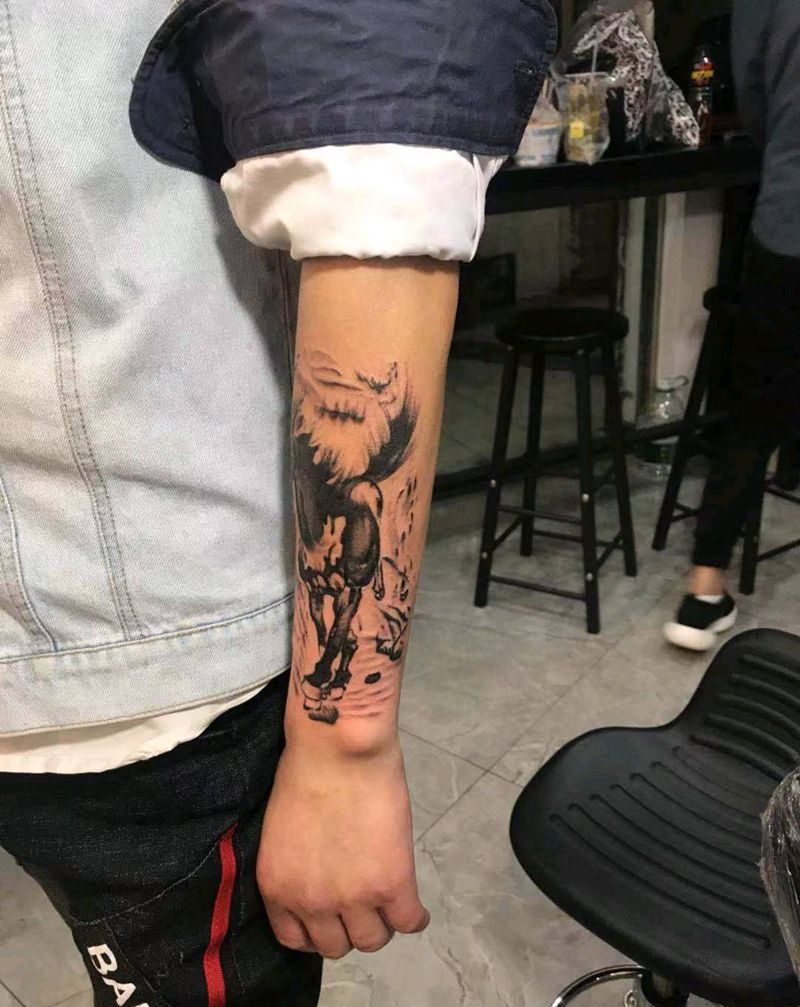 包手臂纹身图片_手臂老传统纹身图案