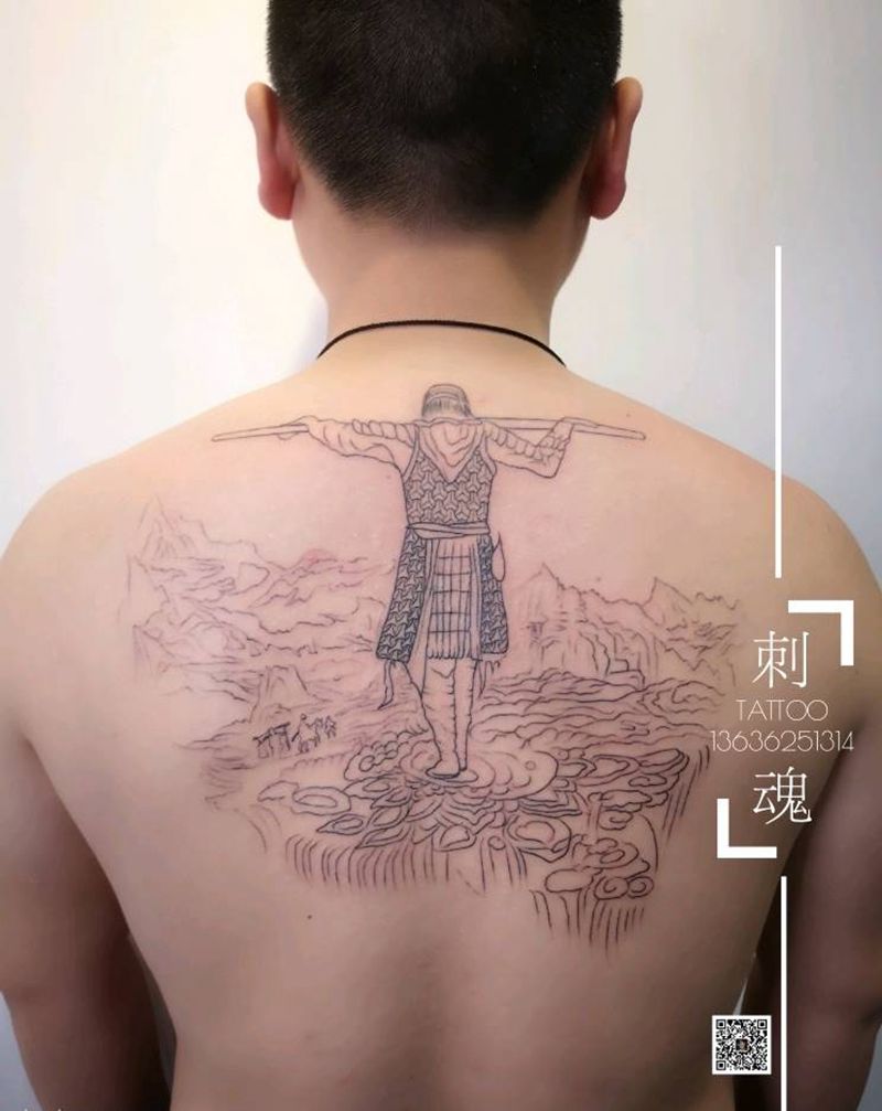 至尊宝线条纹身图片_背部新传统纹身图案