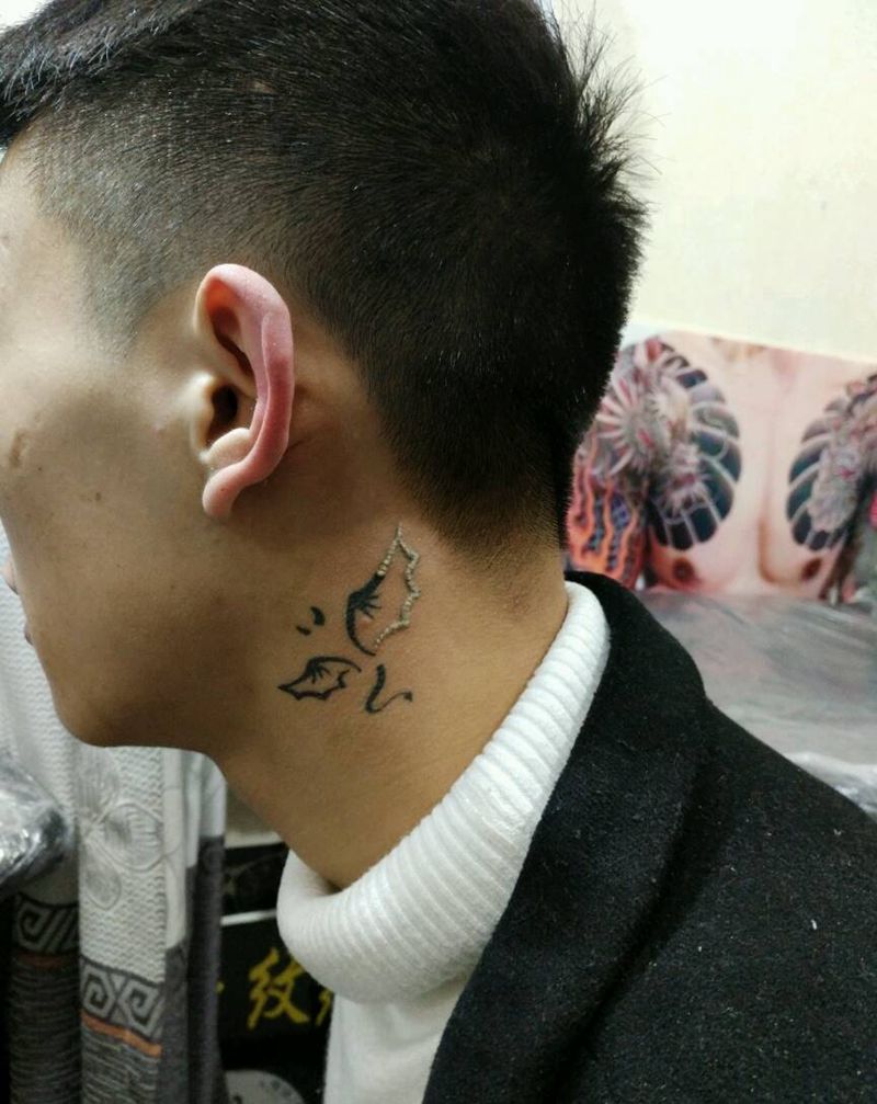 颈部翅膀清洗纹身图片_颈部传统图腾原创花絮生活成品纹身图案
