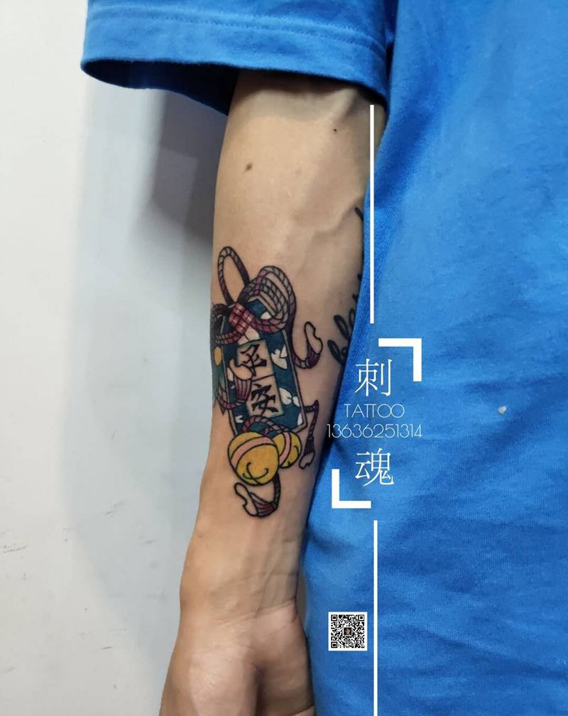 一波小图纹身图片_手臂新传统纹身图案