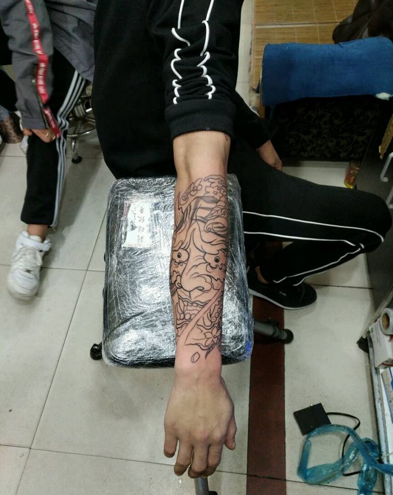 般喏线条纹身图片_手臂传统鬼神宗教原创花絮生活插画纹身图案