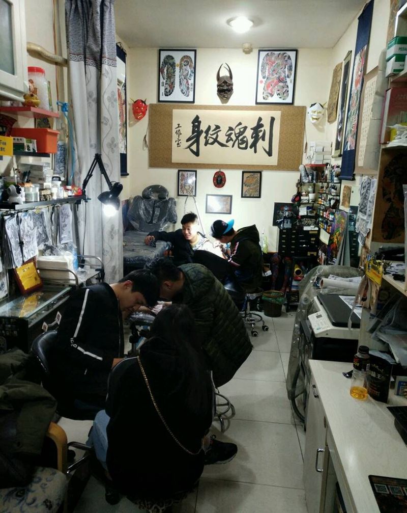 包小臂锦鲤,纹身图片_手臂传统动物原创花絮生活成品纹身图案