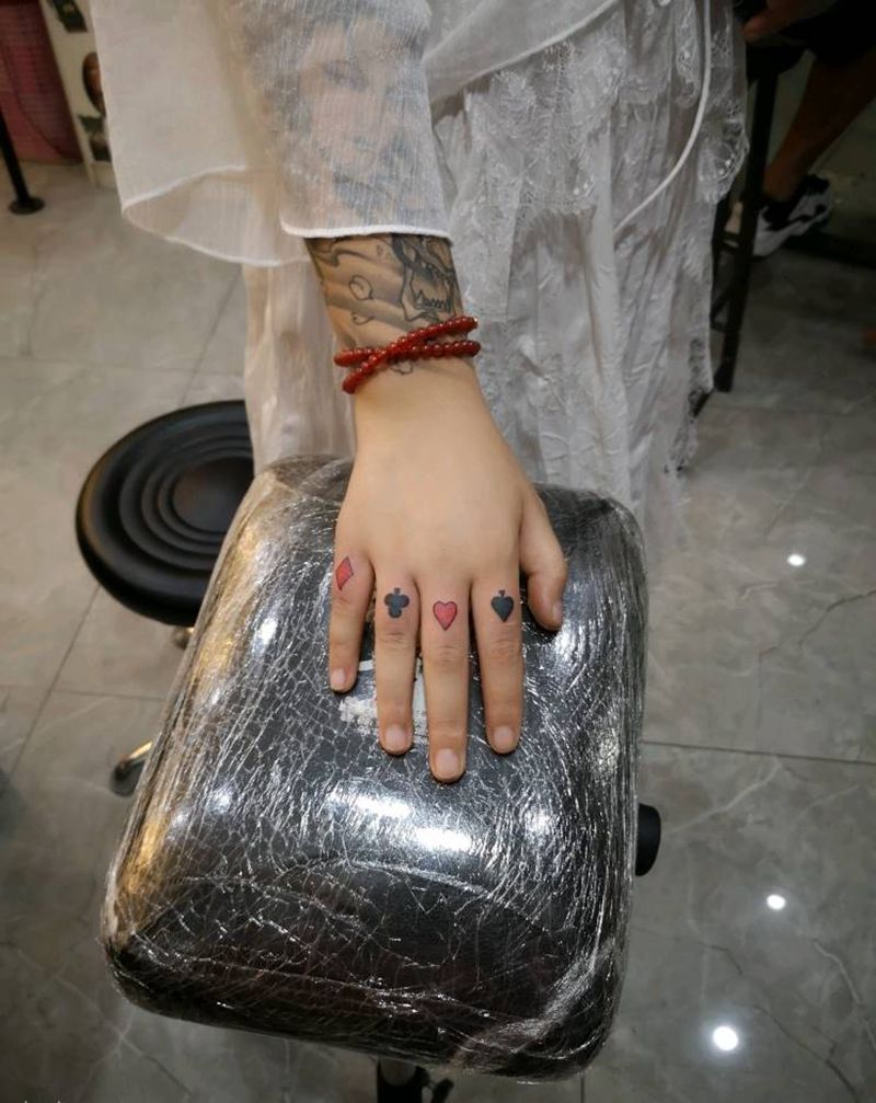 小清新纹身图片_手部手臂几何小清新纹身图案