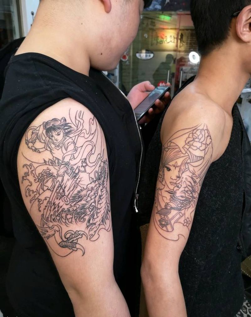 俩大臂线条，纹身图片_手臂老传统纹身图案