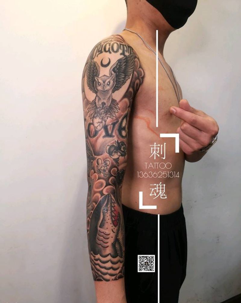 小花臂诞生纹身图片_手臂Old School纹身图案