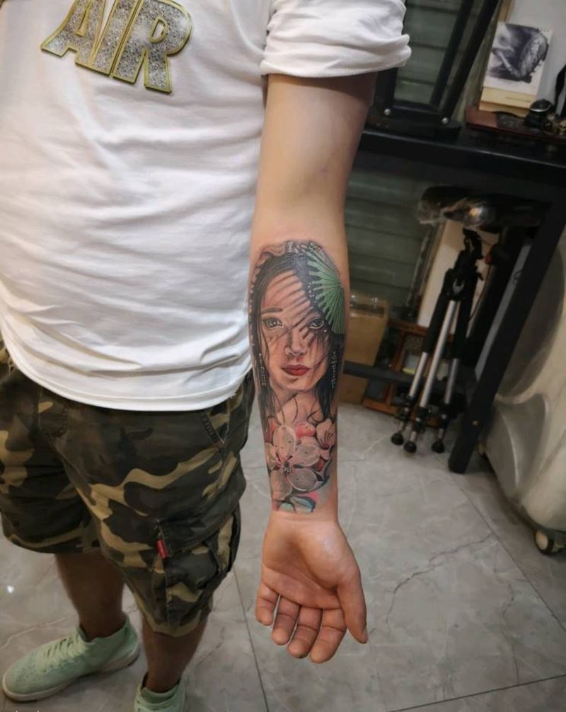 艺妓纹身图片_手臂欧美写实纹身图案