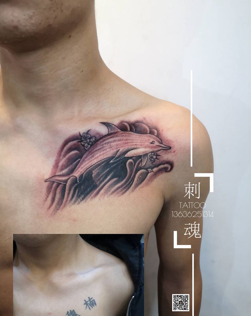 遮盖旧纹身纹身图片_胸部新传统纹身图案