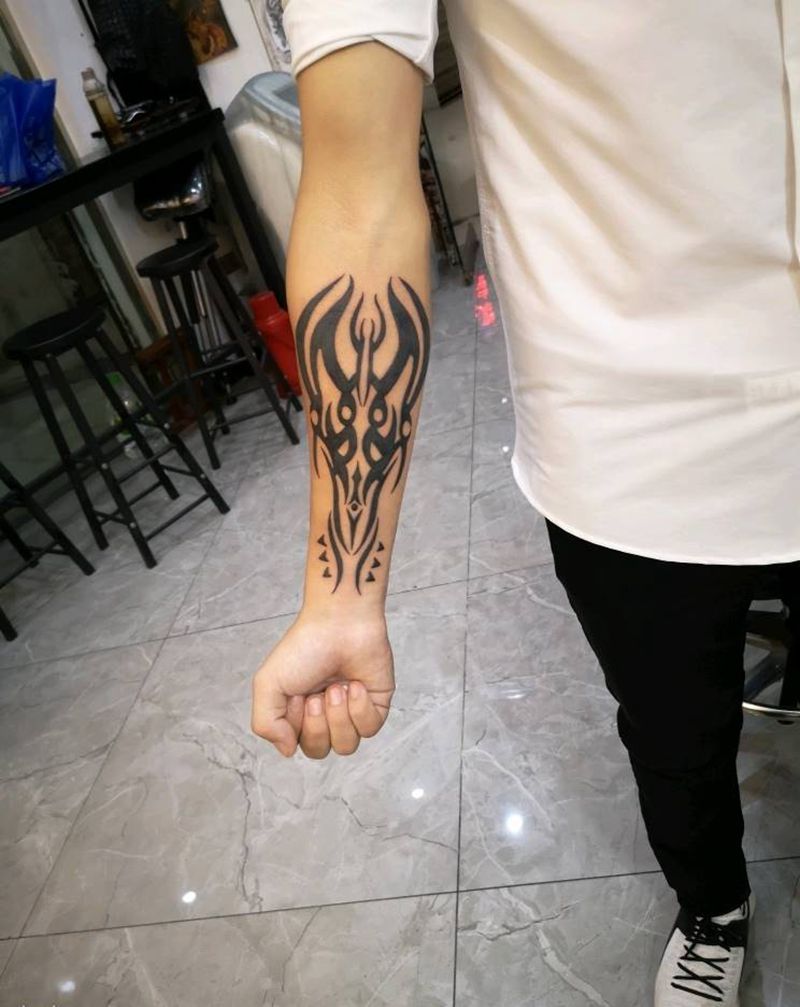 鬼火图腾纹身图片_手臂图腾纹身图案