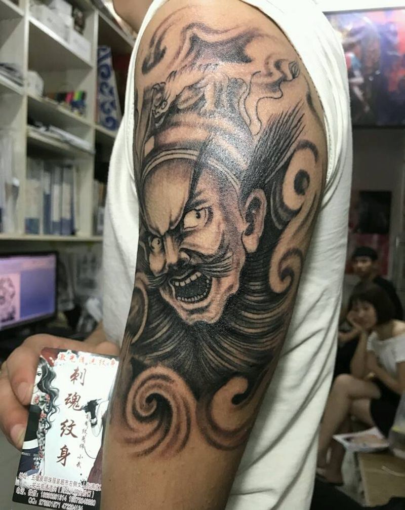 钟馗捉鬼纹身图片_手臂传统肖像写实人物鬼神花絮生活成品纹身图案