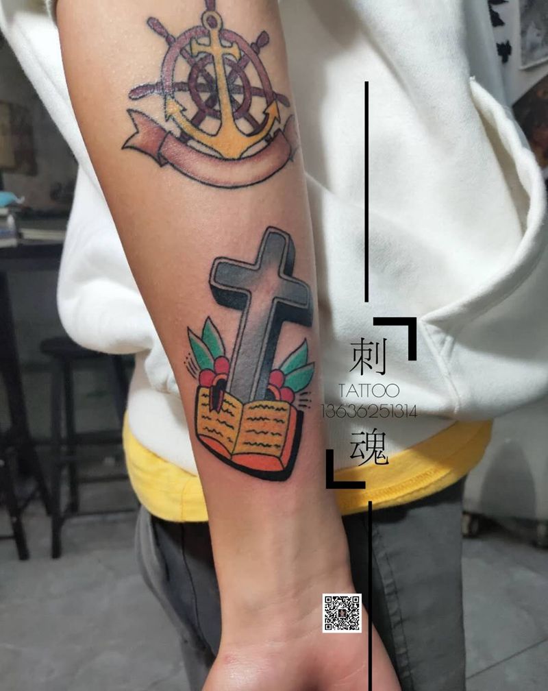 近期作品更新纹身图片_手臂Old School纹身图案