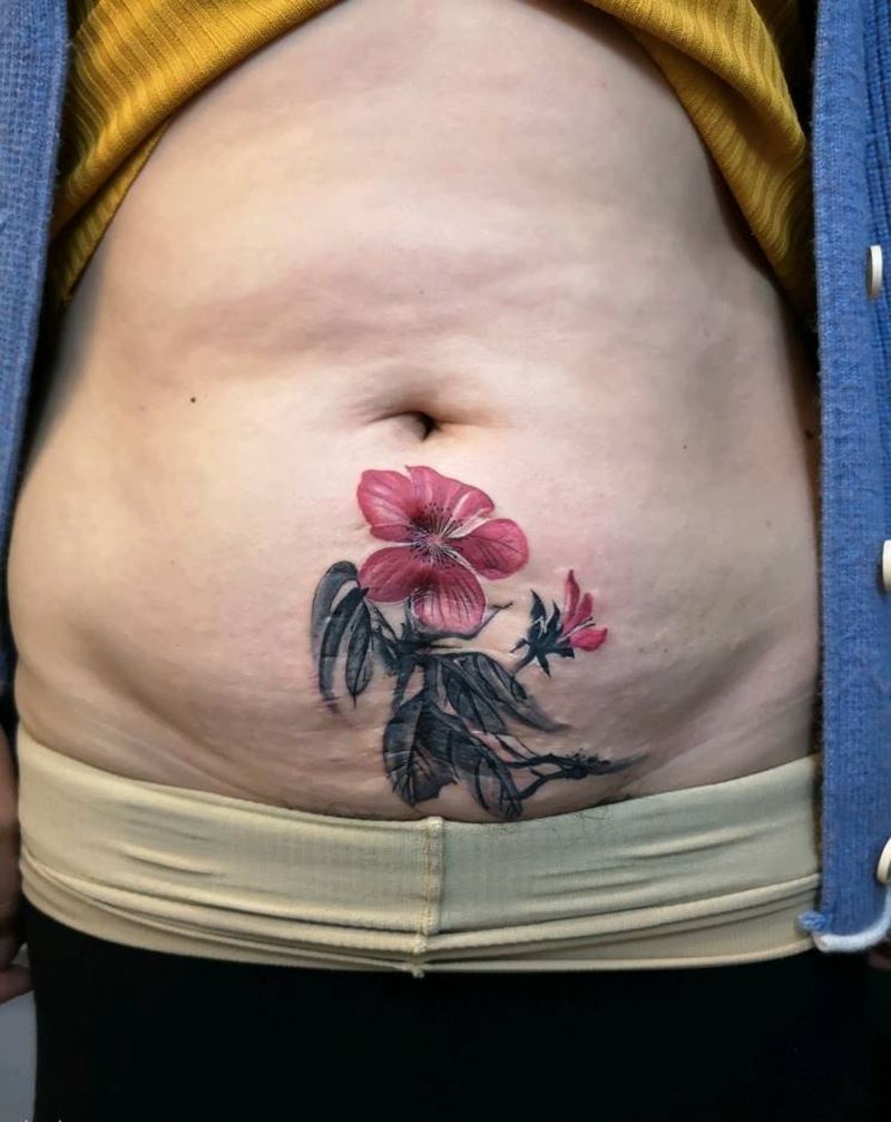 水墨花遮盖疤痕纹身图片_腹部水彩纹身图案