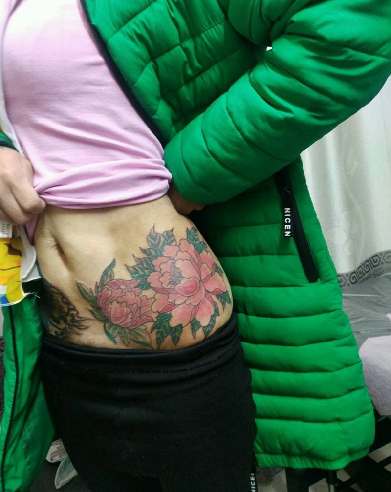 遮盖疤痕纹身图片_腹部传统原创花絮生活成品纹身图案