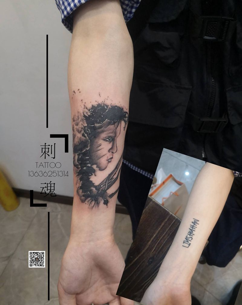 遮盖旧纹身，爱德华剪刀手纹身图片_手臂水墨欧美写实纹身图案