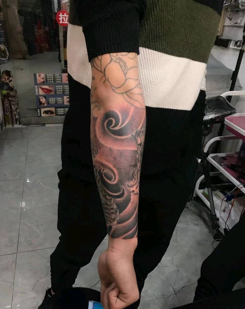 19年作品集纹身图片_手臂新传统纹身图案