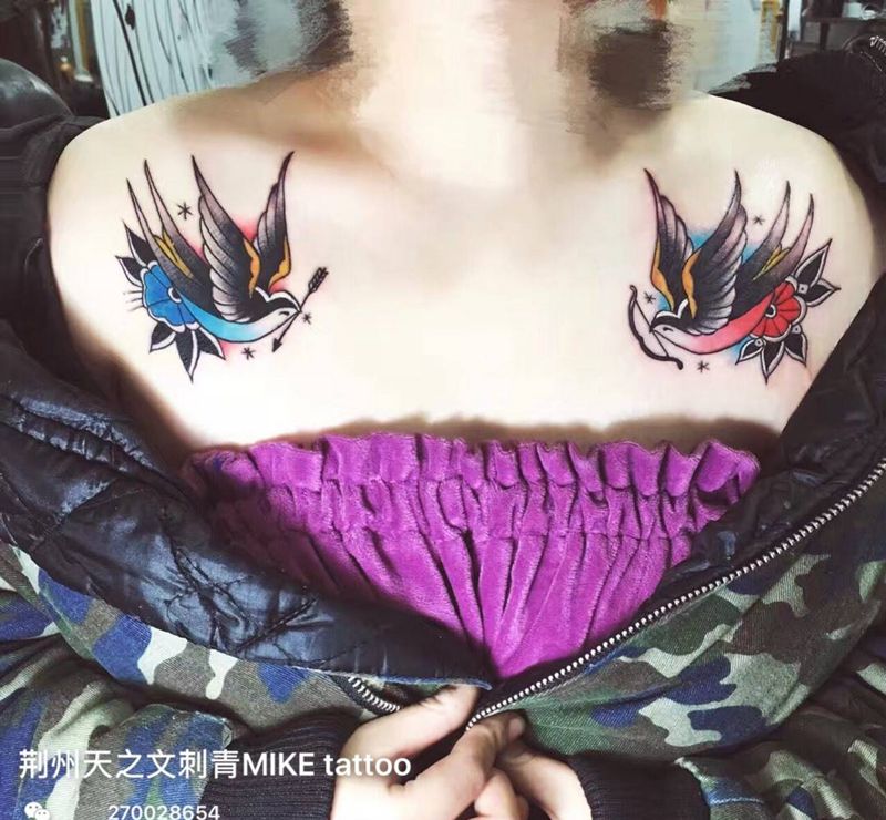 桃子作品纹身图片_胸部腿部欧美几何动物纹身图案