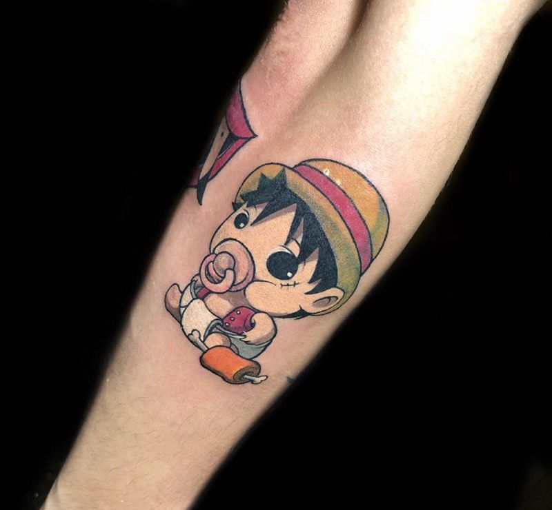 路飞纹身图片_手臂纹身图案