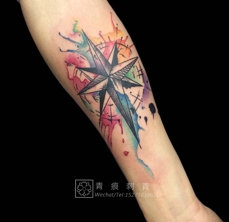水彩纹身图片_手部纹身图案