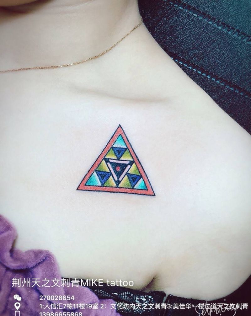 三角纹身图片