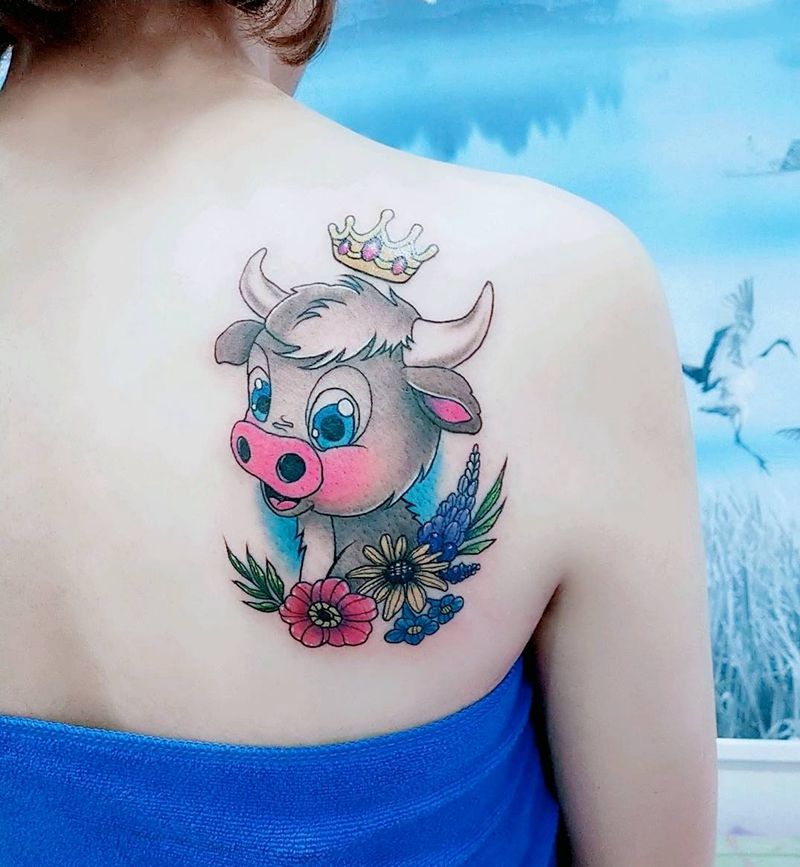 小牛儿纹身图片_背部纹身图案