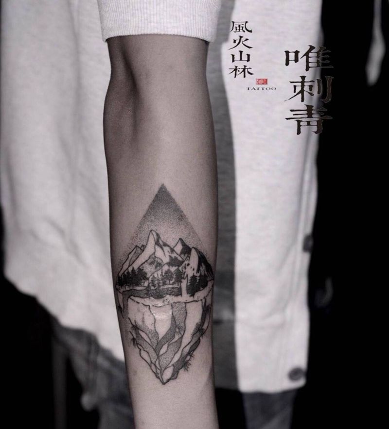 山纹身图片_时尚元素潮几何清新手臂手部成品纹身图案