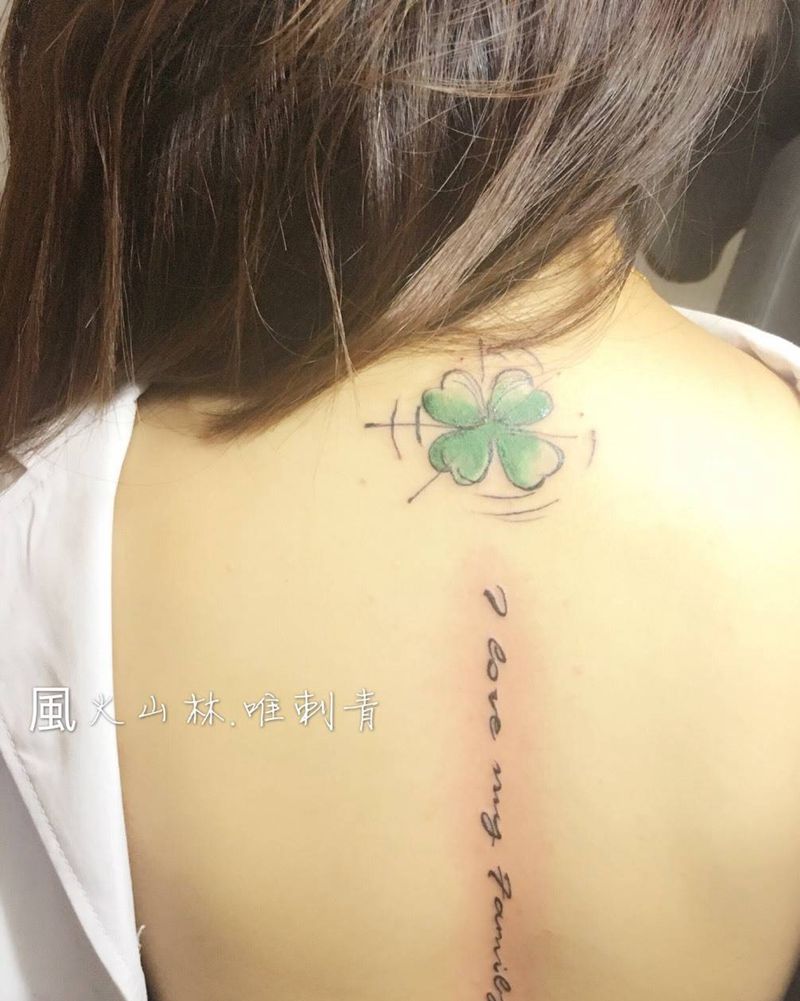 四叶草纹身图片