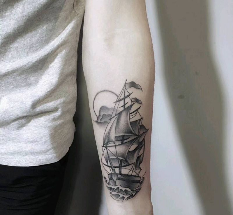 帆船纹身图片