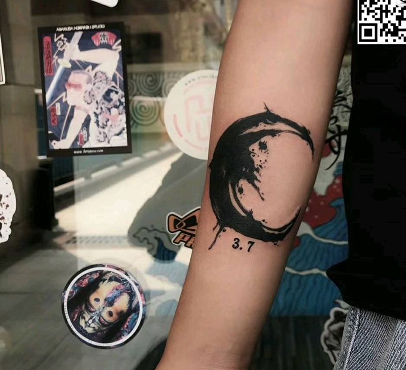 水墨纹身图片_手臂纹身图案