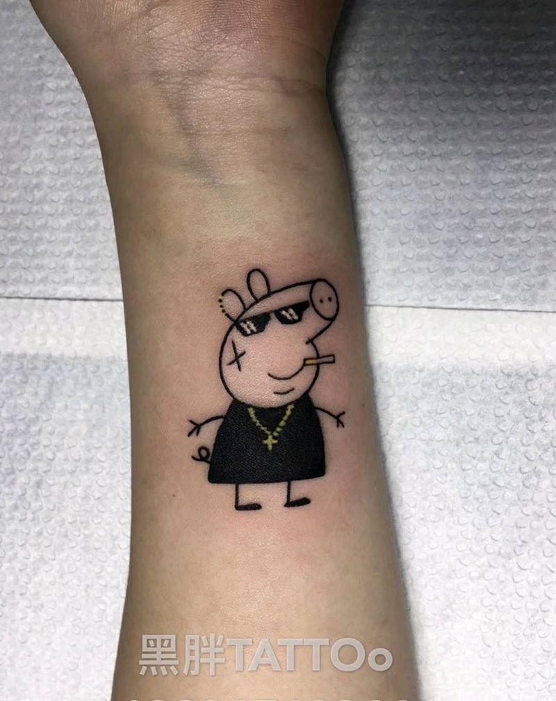 小猪佩奇纹身图片