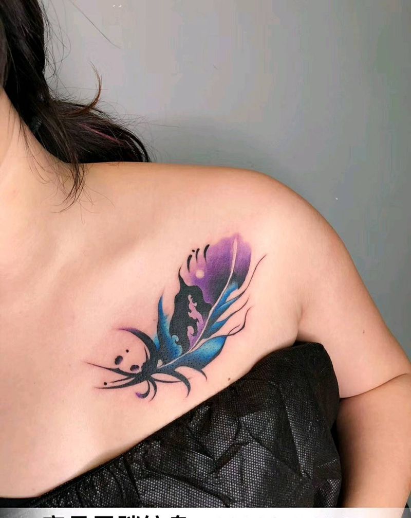 羽毛遮盖纹身图片