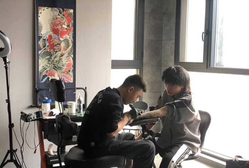 近期作品花絮纹身图片_背部老传统纹身图案