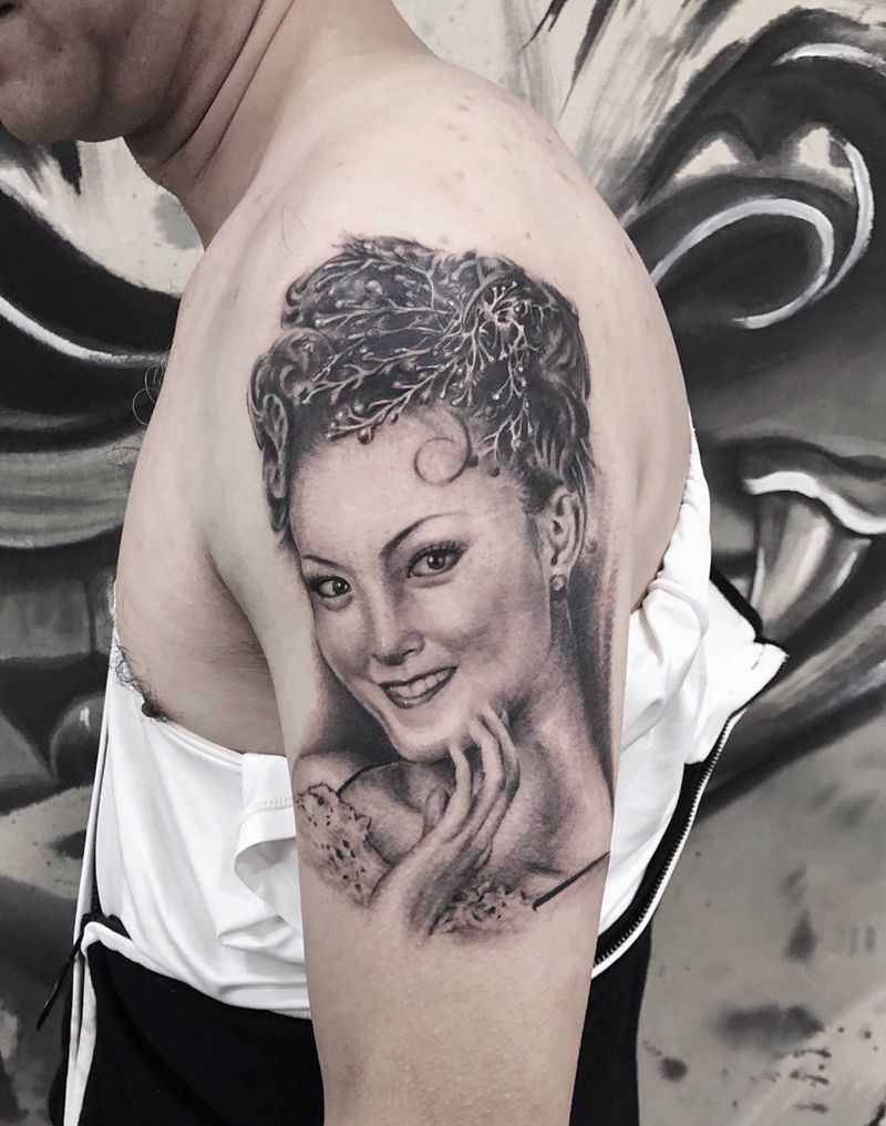 老婆的肖像纹身图片